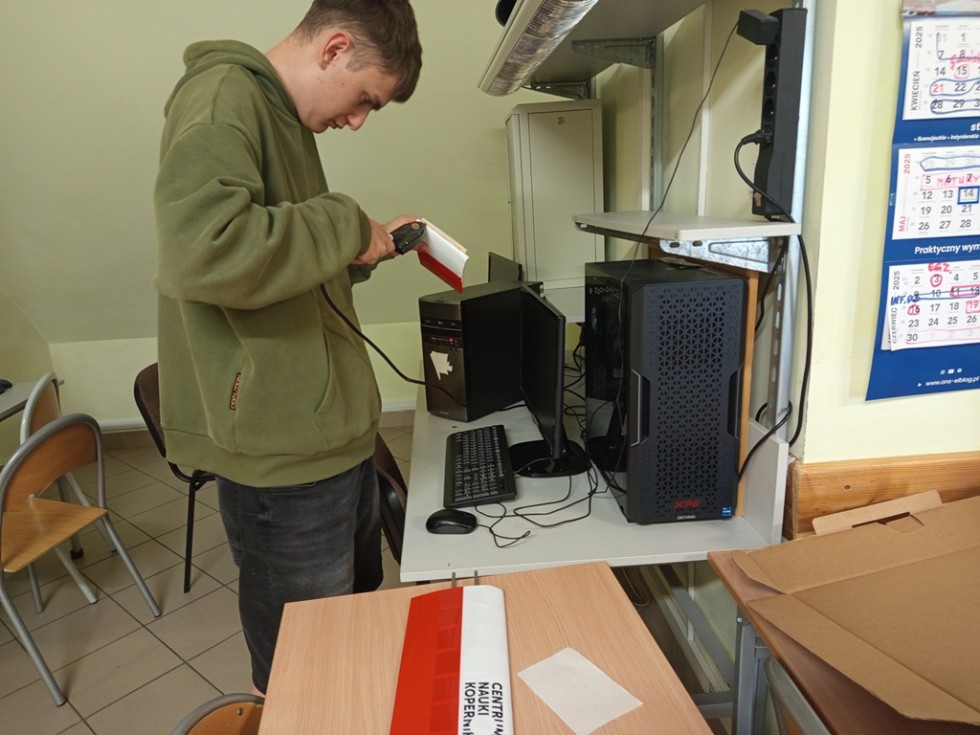 Konstruktorzy Marzeń 2025 – uczniowie Technikum nr 3 i SP nr 8 z Malborka stworzyli edukacyjnego szybowca.