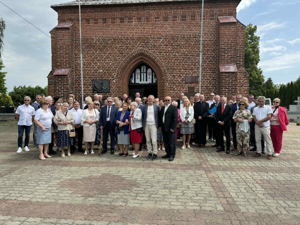 Z Wołynia na Żuławy – 80. lat historii, wspomnień i wdzięczności.