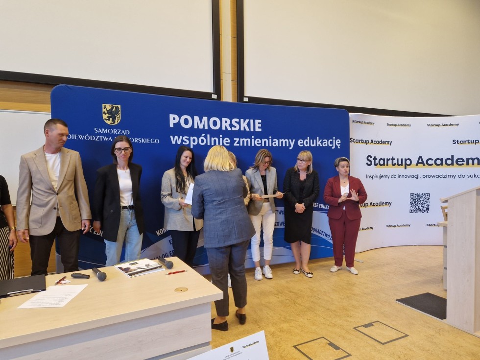 Uczniowie z Nowego Dworu Gdańskiego na gali finałowej Startup dla Zawodowców.