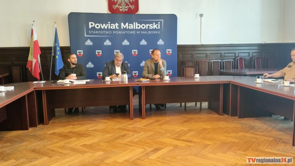 Podsumowanie działań po ulewach: posiedzenie Powiatowego Zespołu Zarządzania Kryzysowego w Malborku. Wideo