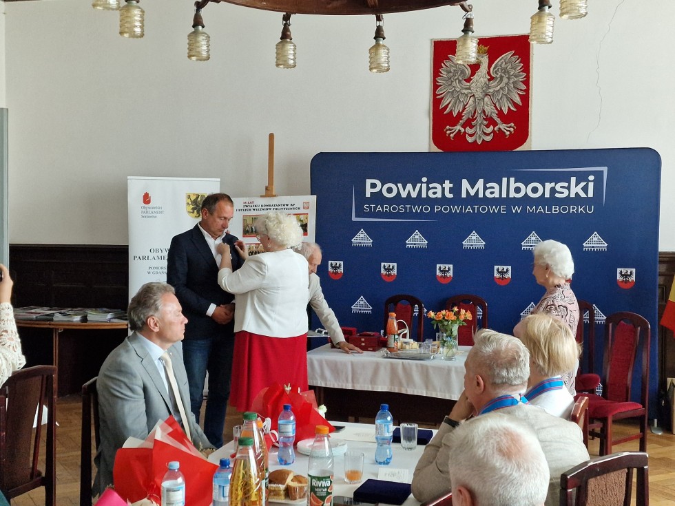Strażnicy pamięci – 35. lat działalności Związku Kombatantów RP i Byłych Więźniów Politycznych w Malborku.