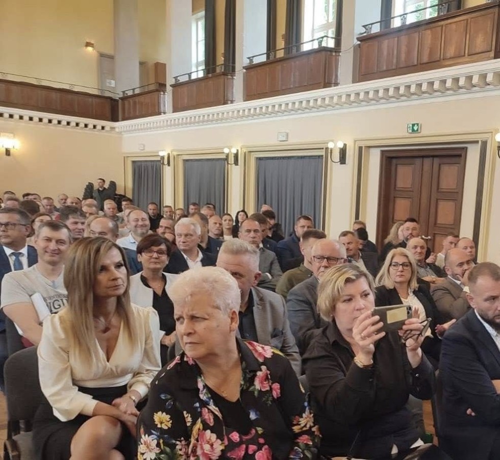Rolnicy z Pomorza i Warmii i Mazur spotkali się z przedstawicielami rządu w sprawie skutków nawalnych deszczy.
