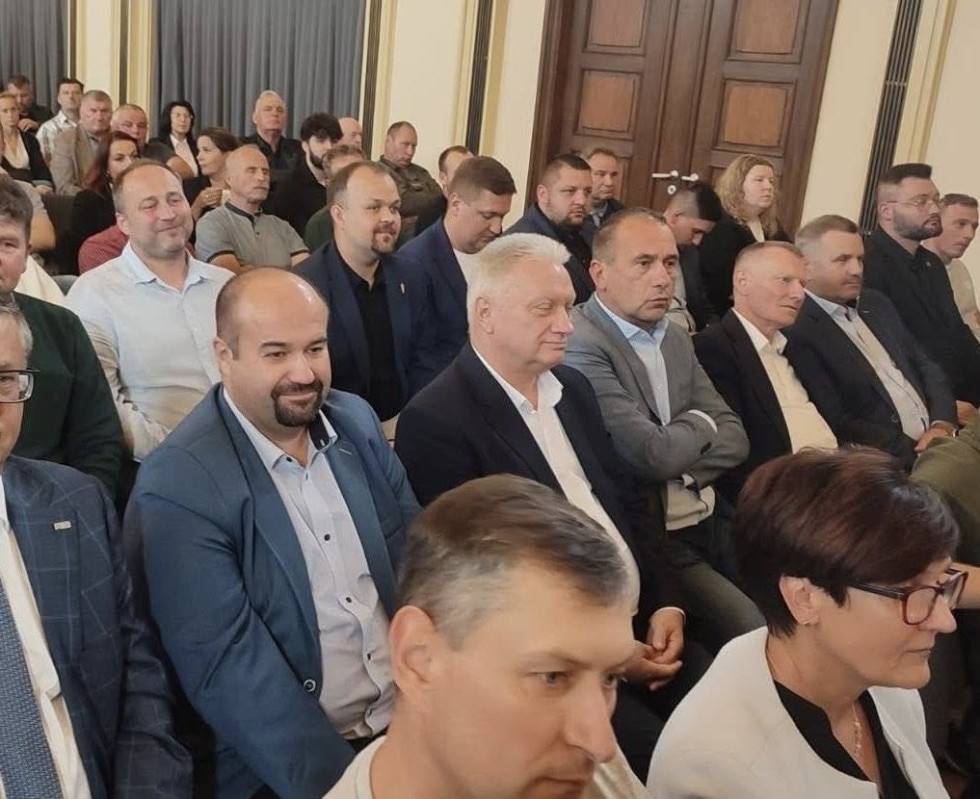 Rolnicy z Pomorza i Warmii i Mazur spotkali się z przedstawicielami rządu w sprawie skutków nawalnych deszczy.