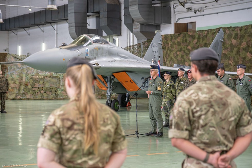 Szwedzkie Gripeny zakończyły misję w Malborku - historyczny debiut Szwecji w misji NATO.