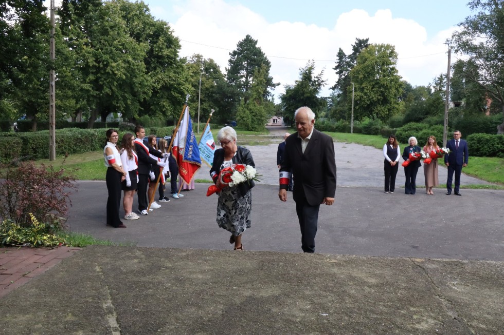 86. rocznica wybuchu II wojny światowej – uroczystości w Nowym Stawie.