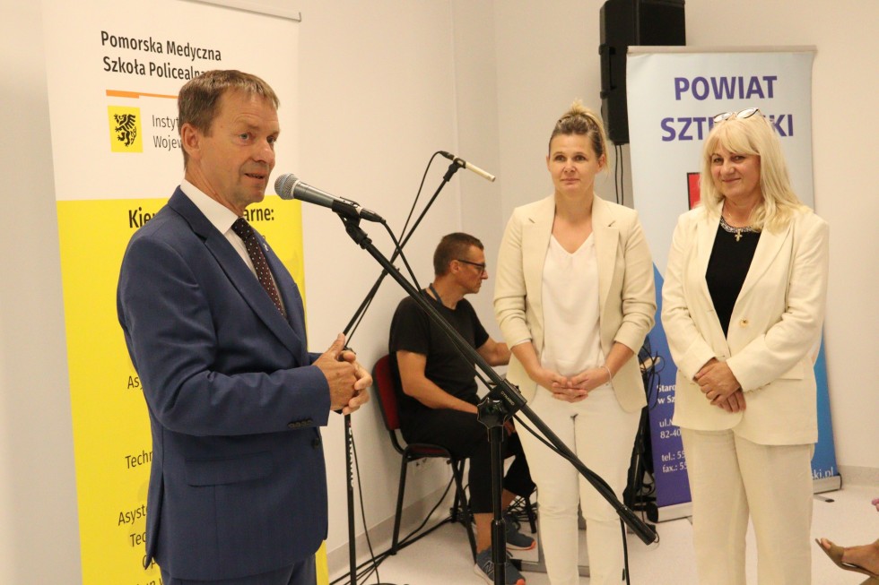 Nowy budynek Sztumskiego Medyka uroczyście otwarty podczas 65-lecia szkoły.