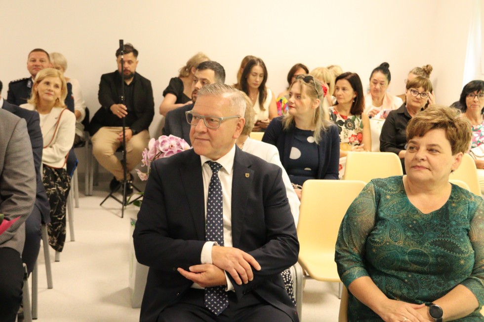 Nowy budynek Sztumskiego Medyka uroczyście otwarty podczas 65-lecia szkoły.
