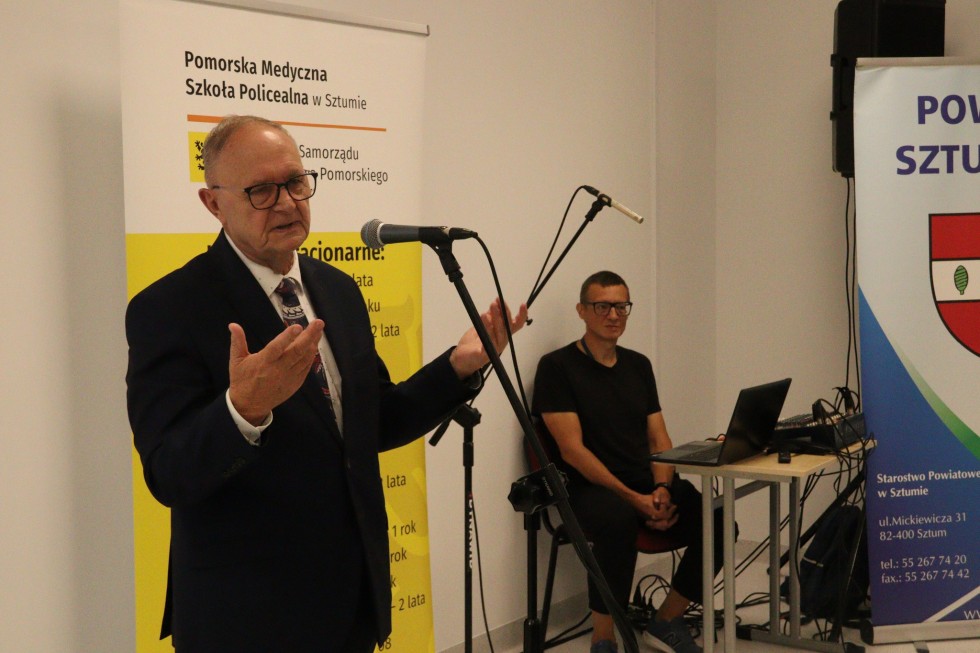Nowy budynek Sztumskiego Medyka uroczyście otwarty podczas 65-lecia szkoły.