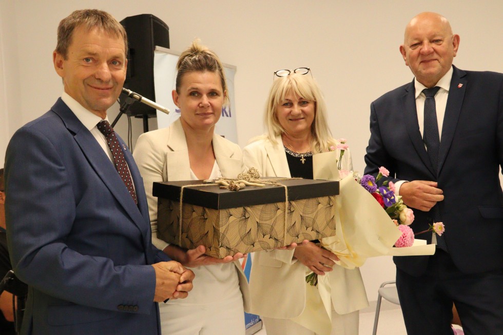 Nowy budynek Sztumskiego Medyka uroczyście otwarty podczas 65-lecia szkoły.