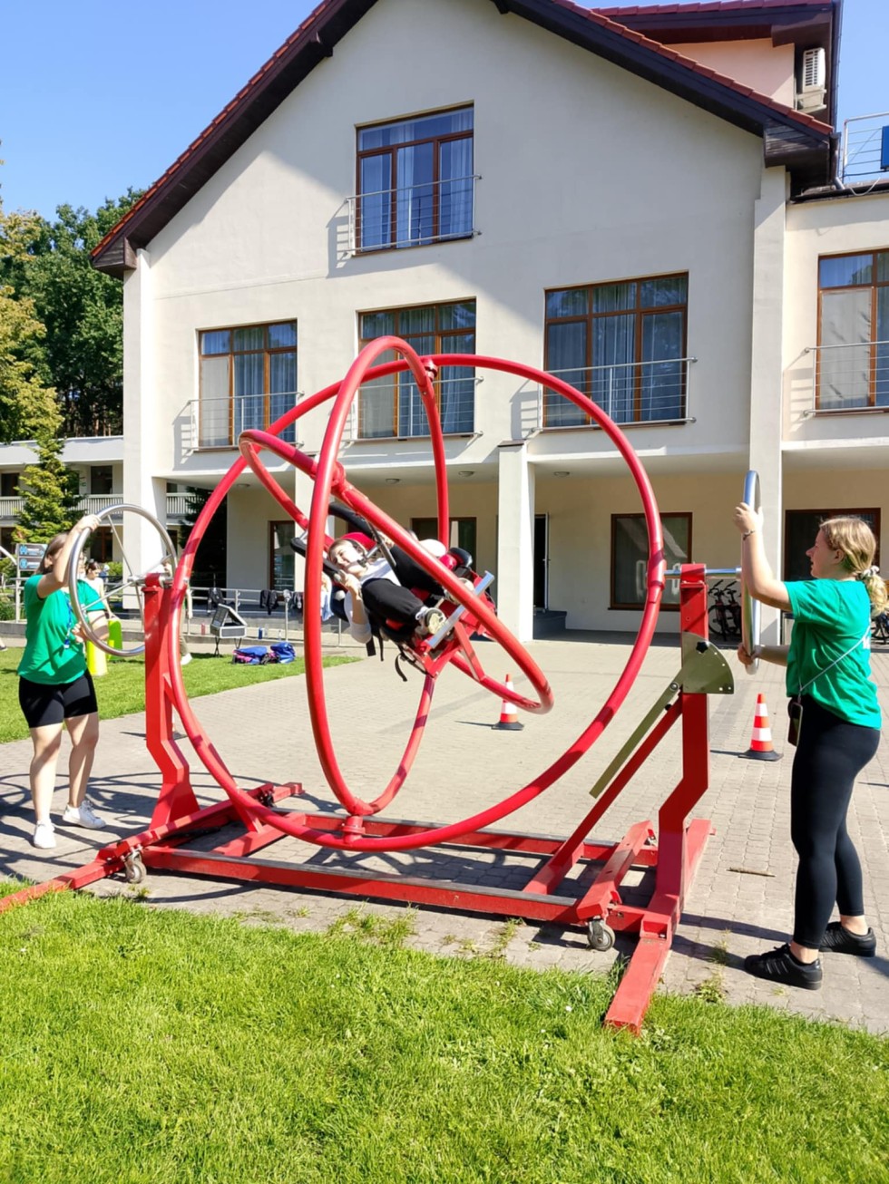 Uczniowie Technikum nr 3 rozpoczęli rok szkolny od wspólnej przygody w Kątach Rybackich.