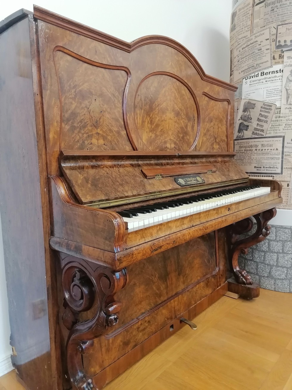 Wyjątkowy eksponat w Muzeum Miasta Malborka – pianino malborskiego mistrza.
