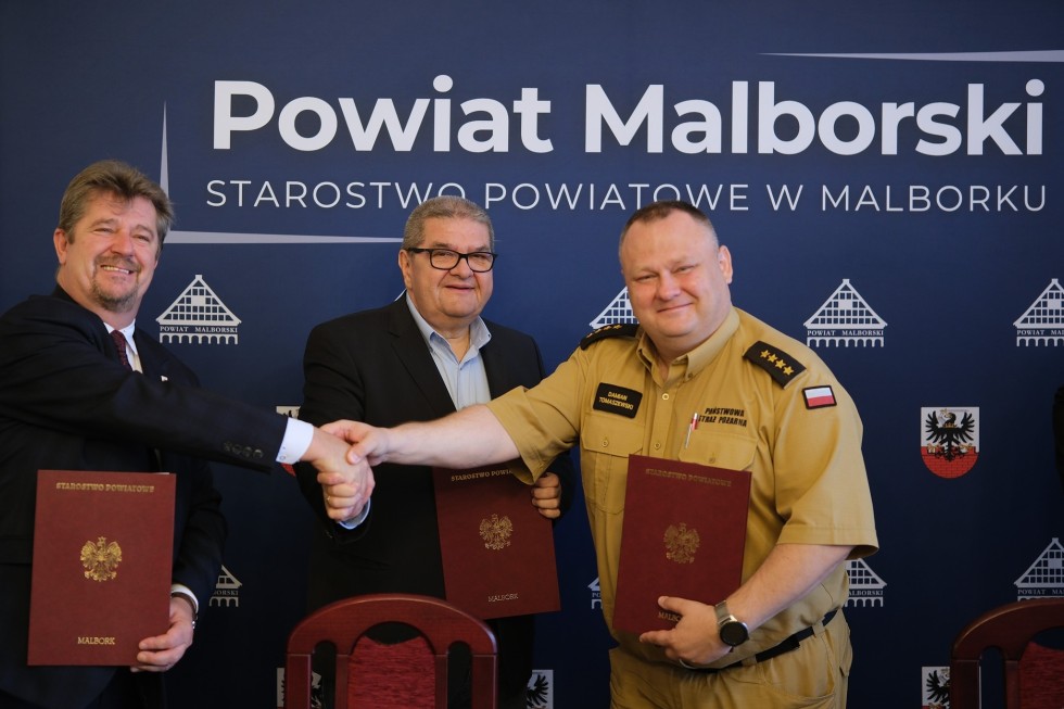Powiat, Miasto i Straż Pożarna łączą siły - podpisano list intencyjny w sprawie ochrony ludności.