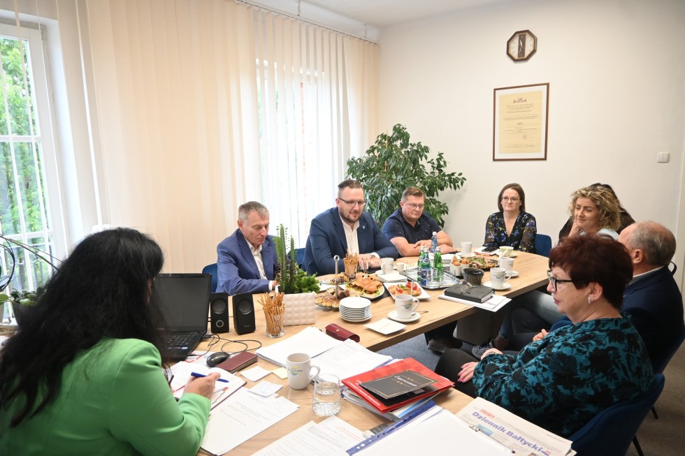 Starostowie spotkali się z włodarzami gmin powiatu nowodworskiego.