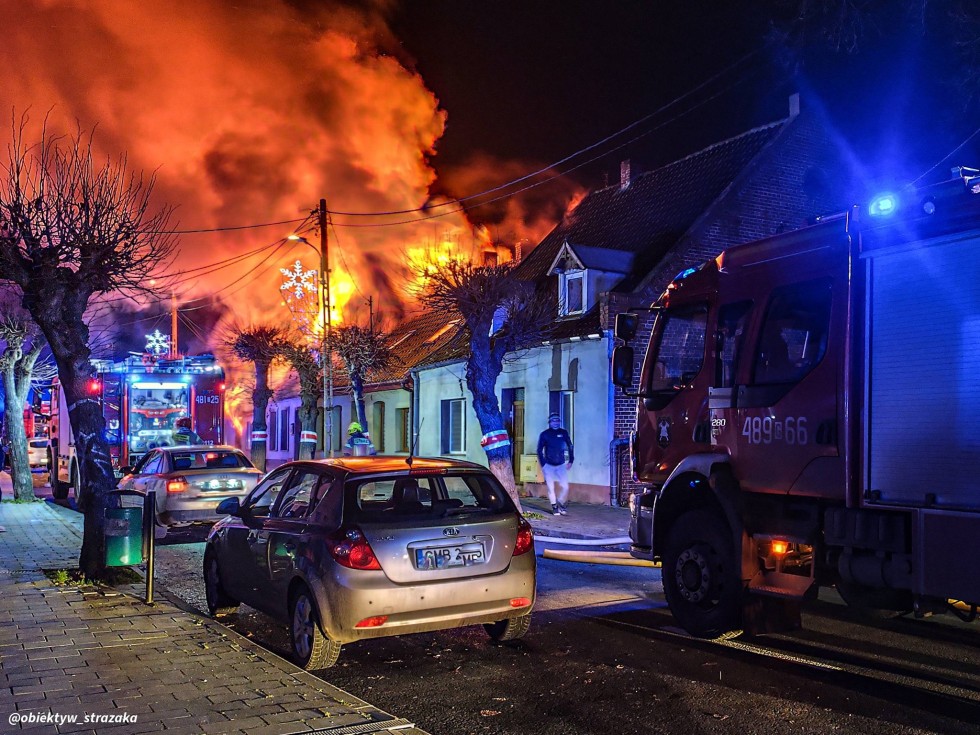 Pożar zabrał im wszystko. W Nowym Stawie dramat rozegrał się tuż…