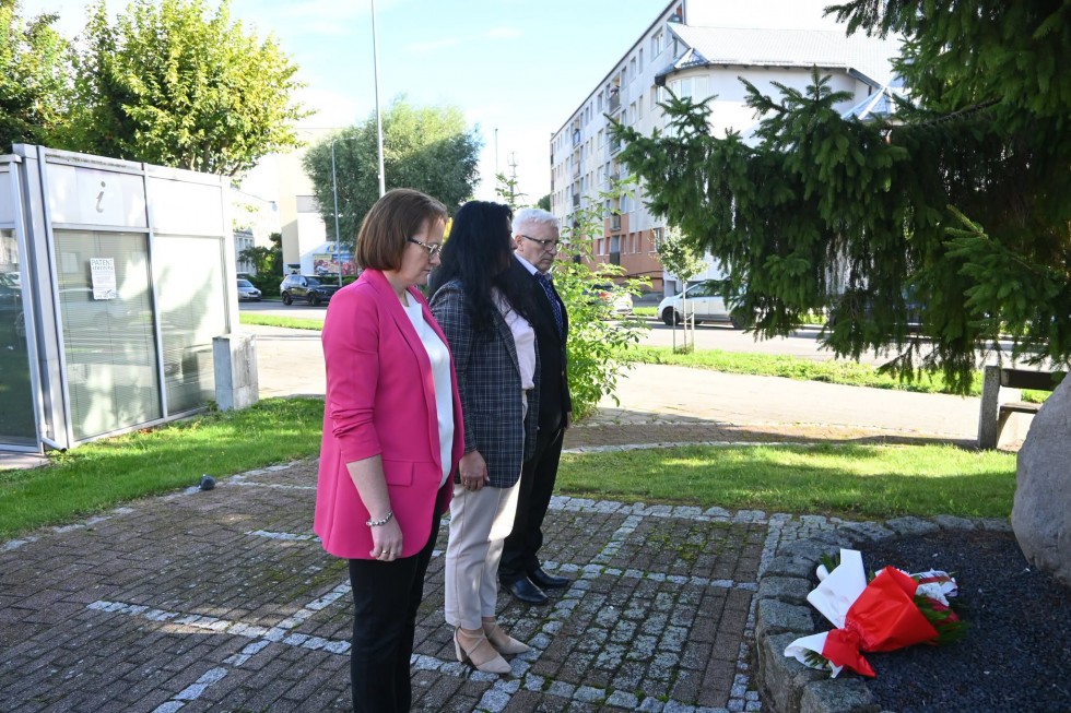 Pamięć jest naszym obowiązkiem - Nowy Dwór Gdański uczcił ofiary II wojny światowej