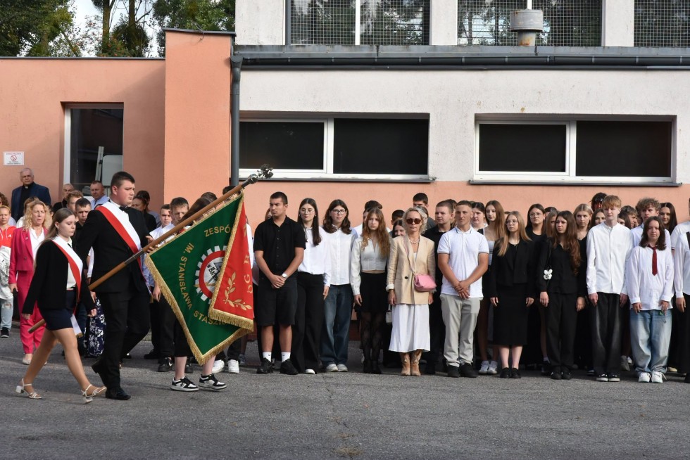Nowy rok szkolny 2026/2027 rozpoczęty! Powiat sztumski życzy powodzenia całej społeczności szkolnej