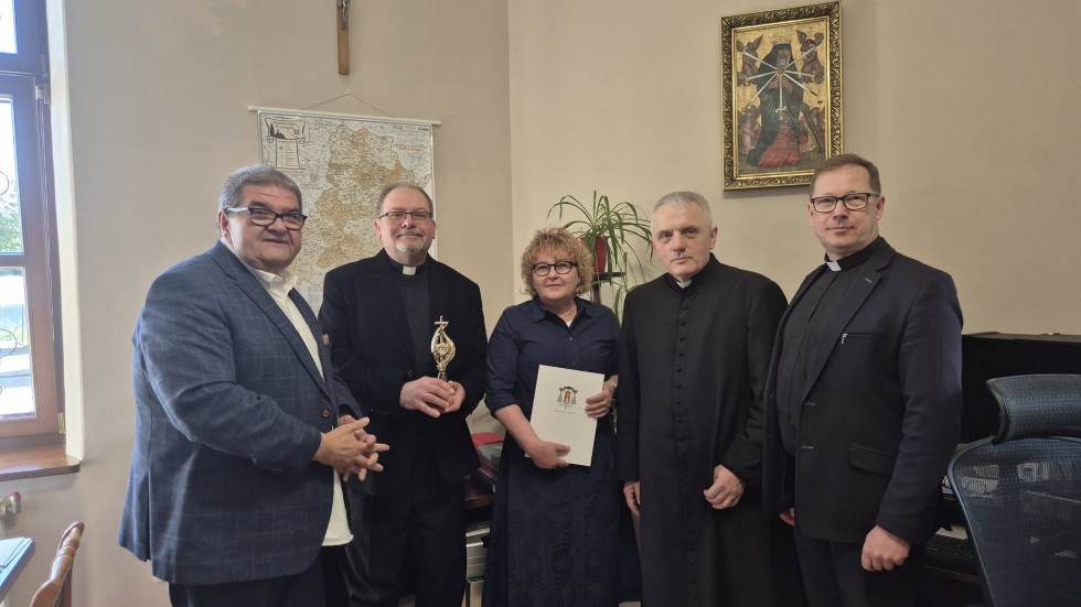 Relikwie Błogosławionej Rodziny Ulmów w malborskim hospicjum. Za nami pierwsza msza w nowej kaplicy
