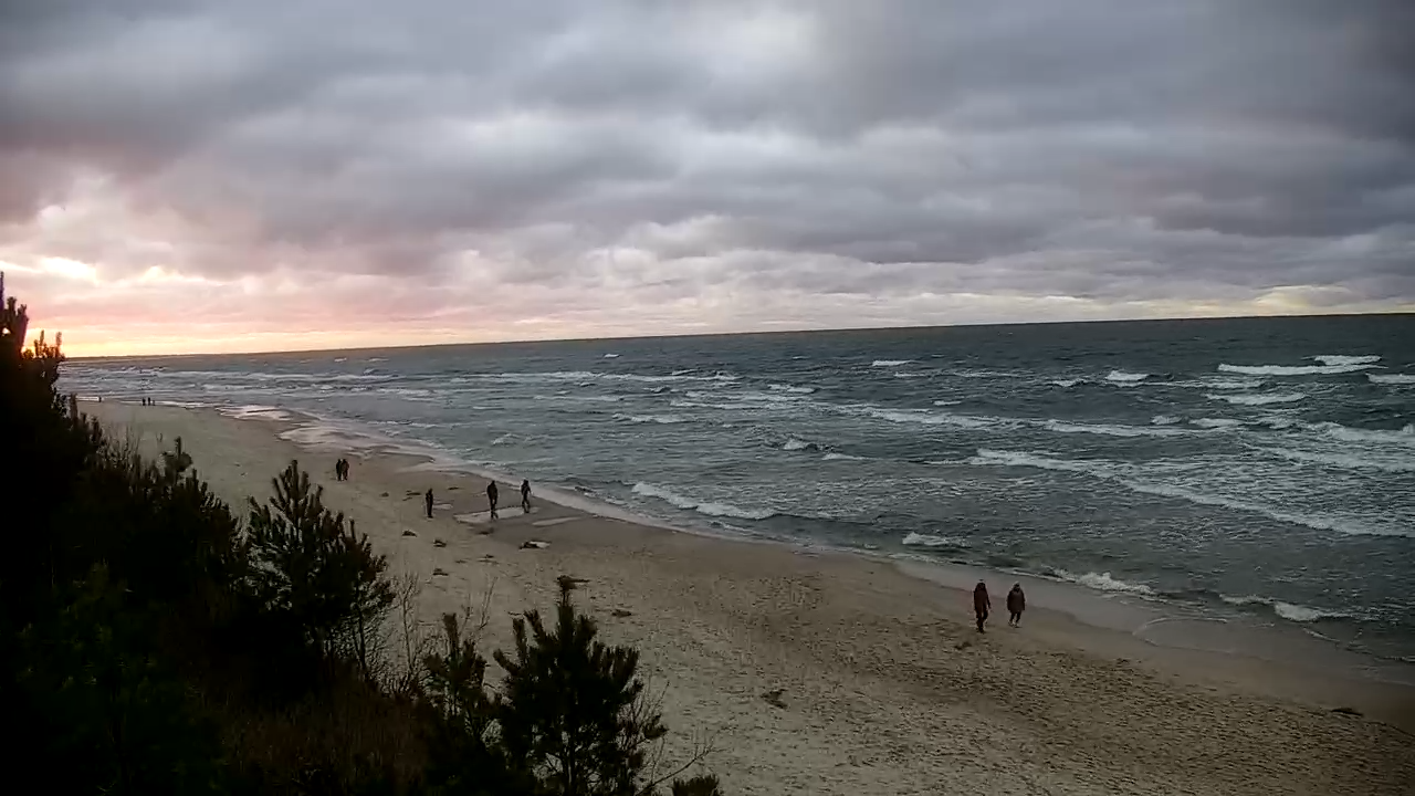 Krynica Morska plaża biała na żywo