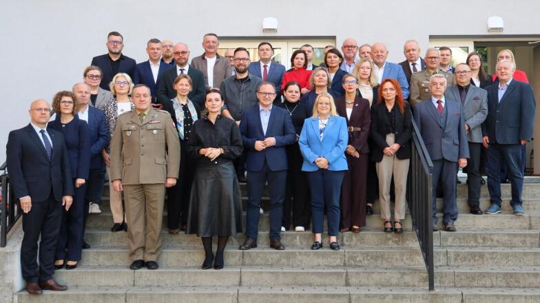 Wicestarosta nowodworski na Wyższym Kursie Obronnym w Gdańsku. Samorząd szkoli się na sytuacje kryzysowe