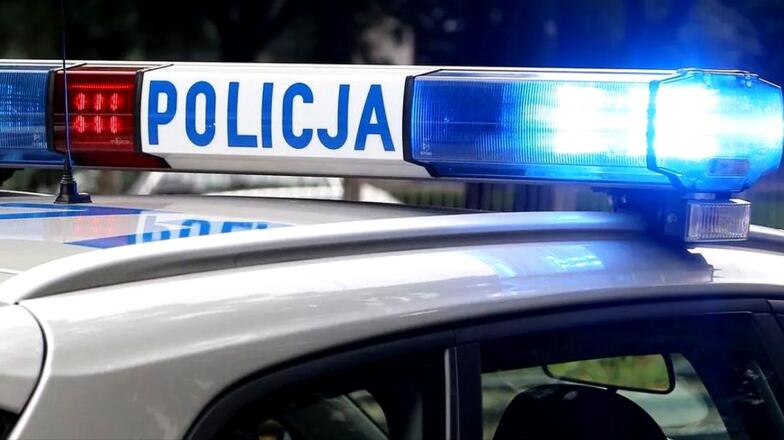 Uszkodzili i zerwali kamery. Policjanci ustalili sprawców